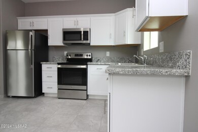 433 E Navajo Rd unit 1, Tucson, AZ 85705 - photo 2