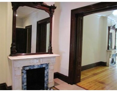 71 Montgomery St unit 1, Boston, MA 02116 - photo 4