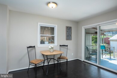 3630 Benson Ave, Halethorpe, MD 21227 - photo 5