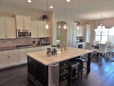 Upgraded Kitchen w/Nook
