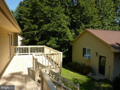 133 Jefferson Ave, Locust Grove, VA 22508 - photo 5