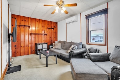 2101 Walnut Dr, Latrobe, PA 15650 - photo 4