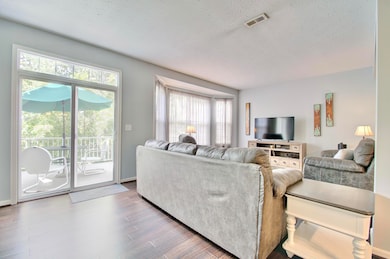 368 Shadow Ridge Dr unit 24B, Highland Heights, KY 41076 - photo 4