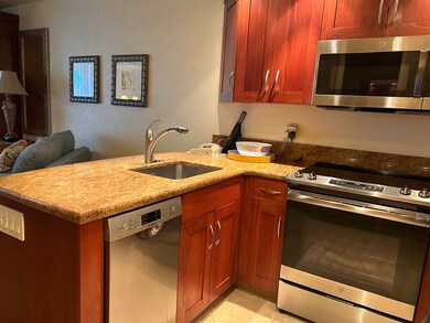 2481 Kaanapali Pkwy unit 461, Lahaina, HI 96761 - photo 6