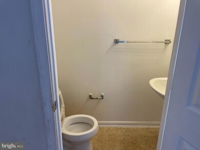 7426 Catterick Ct, Windsor Mill, MD 21244 - photo 7