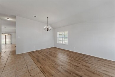 941 Circle View Ln, Denton, TX 76210 - photo 4