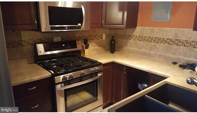 5605 Rollins Ln, Capitol Heights, MD 20743 - photo 3