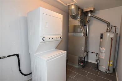 2602 13th St, Columbus, IN 47201 - photo 7