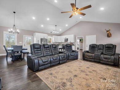 1842 Baber Rd, Rutherfordton, NC 28139 - photo 6