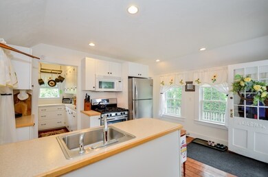 72 Main St, Marion, MA 02738 - photo 6