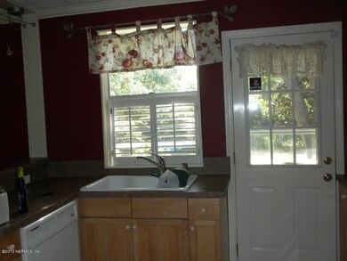 6264 Alexon Dr, Jacksonville, FL 32210 - photo 4