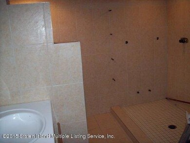 75 Ionia Ave, Staten Island, NY 10312 - photo 4