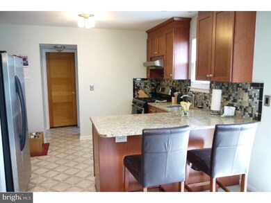 24 Quail Ct, Swedesboro, NJ 08085 - photo 3