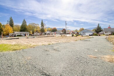 2708 Denton Trail, Grants Pass, OR 97527 - photo 6