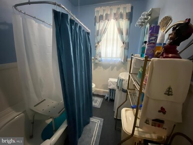 3947 Wilsby Ave, Baltimore, MD 21218 - photo 2