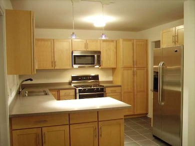 1337 Bluebell Ln, Batavia, IL 60510 - photo 7