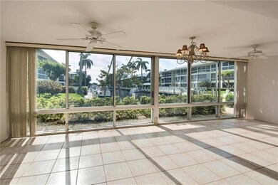 4770 Bayview Dr unit 108, Fort Lauderdale, FL 33308 - photo 3