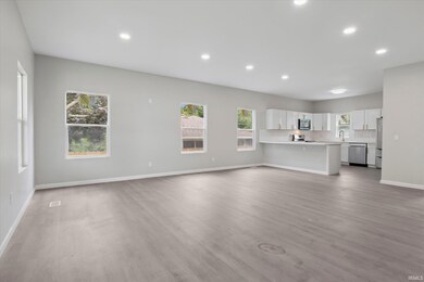 110 S 33rd St, South Bend, IN 46615 - photo 4