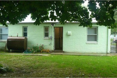 430 Howell Dr, New Castle, DE 19720 - photo 4