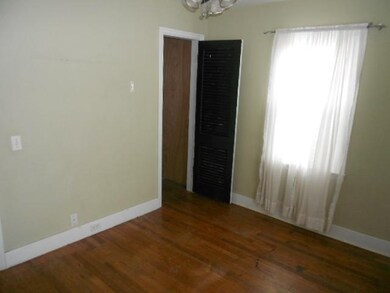 624 Amity St SE, Lowell, MI 49331 - photo 5