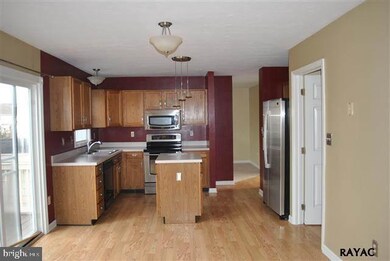 150 Friendship Ln unit 32, Gettysburg, PA 17325 - photo 5