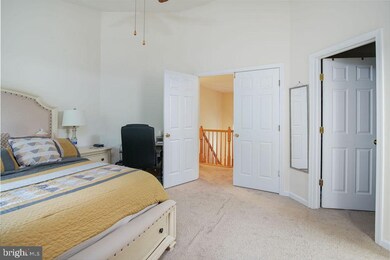 19961 Dunstable Cir, Germantown, MD 20876 - photo 4