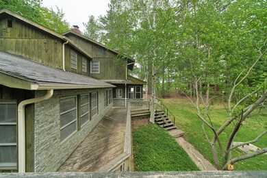 5585_N_Red_Maple_St-10