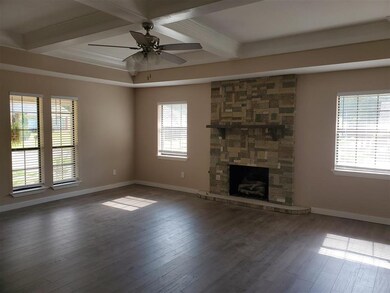 706 Geneva Dr, Wake Village, TX 75501 - photo 6