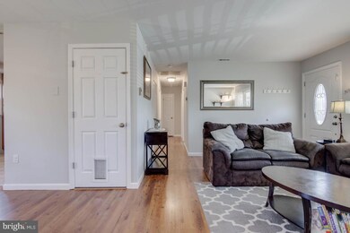 1237 Hillcreek Rd, Pasadena, MD 21122 - photo 6