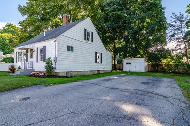 27 Dudley St, Manchester, NH 03103 - photo 3
