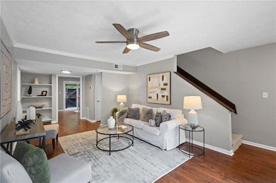 4960 Meadow Ln, Marietta, GA 30068 - photo 4