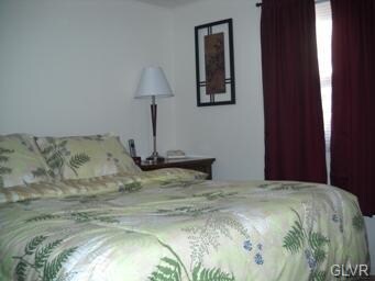 360 S Delaware Dr unit 2, Easton, PA 18042 - photo 5