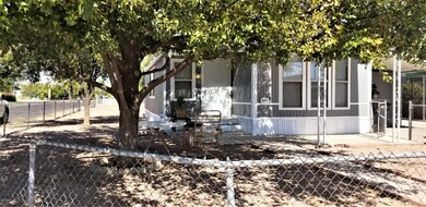 Corner Lot & Front View