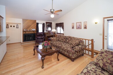 2193 Quail Run Dr-103
