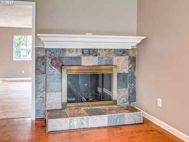 1106 SW Kendall Ct, Troutdale, OR 97060 - photo 3