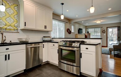 168 Frebis Ave, Columbus, OH 43206 - photo 6