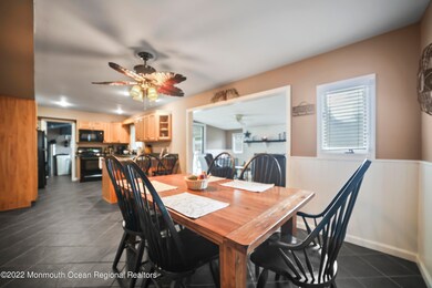 125 Courtland Ln, Matawan, NJ 07747 - photo 5