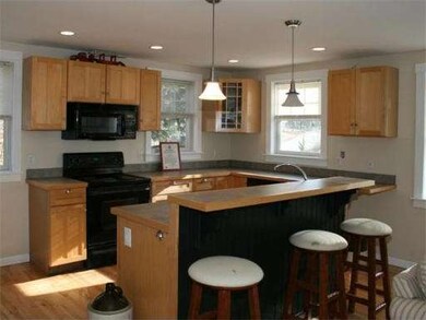 285 White Pond Rd, Leominster, MA 01453 - photo 4