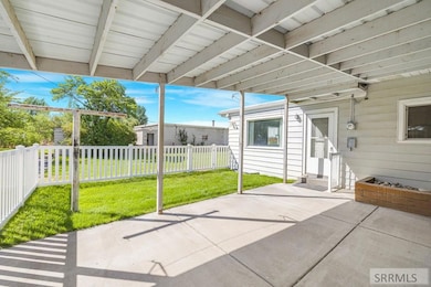 370 N State St, Shelley, ID 83274 - photo 6