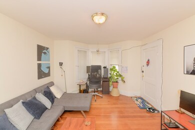 255 Pearl St unit 1, Cambridge, MA 02139 - photo 3
