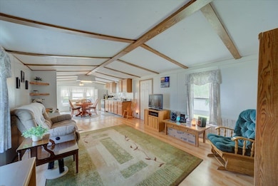 9 Malcolm St, Swanton, VT 05488 - photo 4