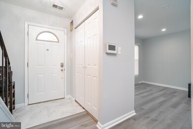 506 Peacock Dr, Hyattsville, MD 20785 - photo 2