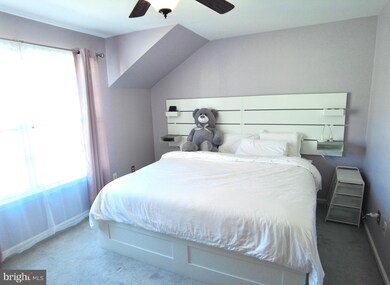 113 Arden Ct, Harleysville, PA 19438 - photo 6