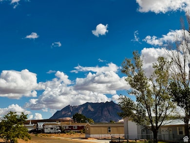 82 N Powell Dr unit 77, Ticaboo, UT 84533 - photo 3