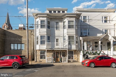 128-130 S Jardin St, Shenandoah, PA 17976 - photo 2