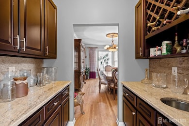 3 Gramercy Rd, Monmouth Junction, NJ 08852 - photo 7