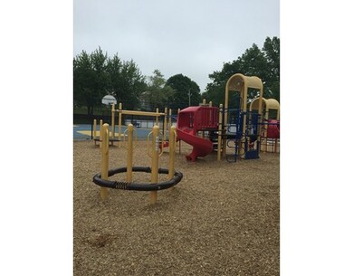 1093 Salem St unit 1, Malden, MA 02148 - photo 6