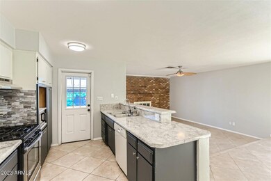 1991 E Carson Dr - Web Quality - 007 - 1