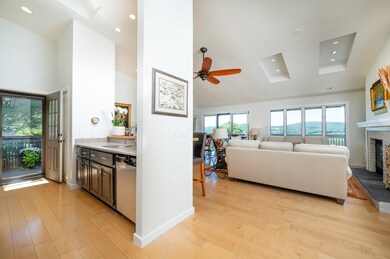 397 Alden Partridge Rd unit 1E, Hartford, VT 05001 - photo 5