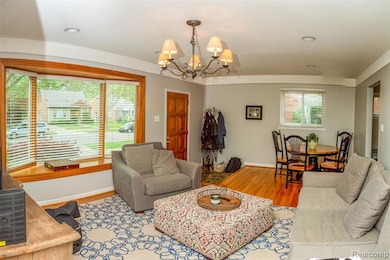 1577 E Melton Rd, Birmingham, MI 48009 - photo 7